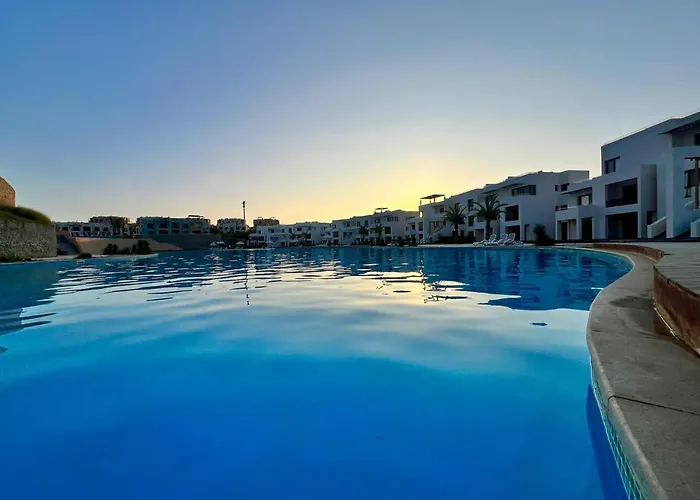شقة Makadi Heights Luxury 1-br App With Garden & Lagoon View الغردقة