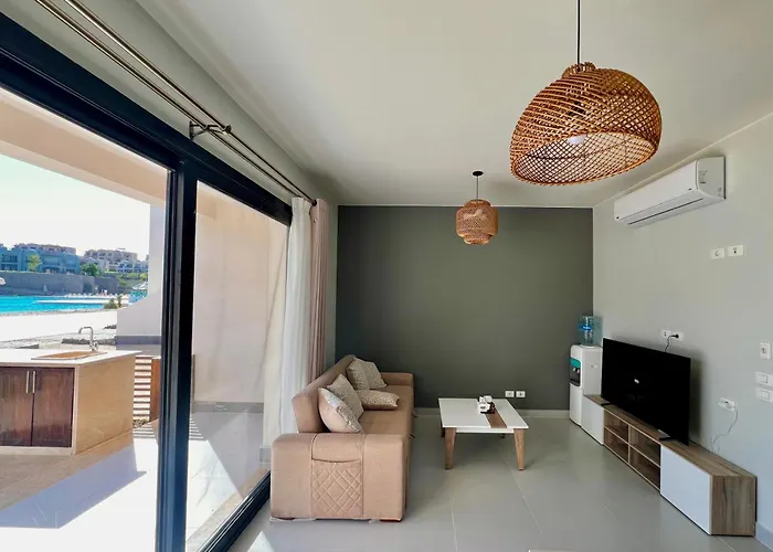 Makadi Heights Luxury 1-br App With Garden & Lagoon View *