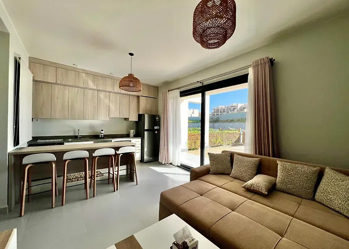 شقة Makadi Heights Luxury 1-br App With Garden & Lagoon View