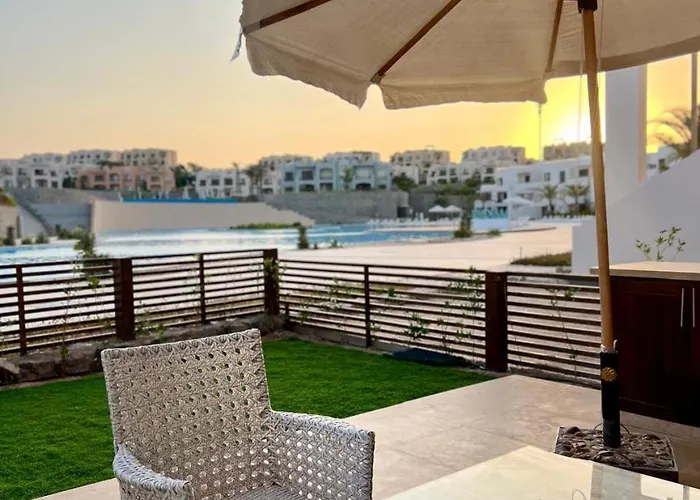 شقة Makadi Heights Luxury 1-br App With Garden & Lagoon View